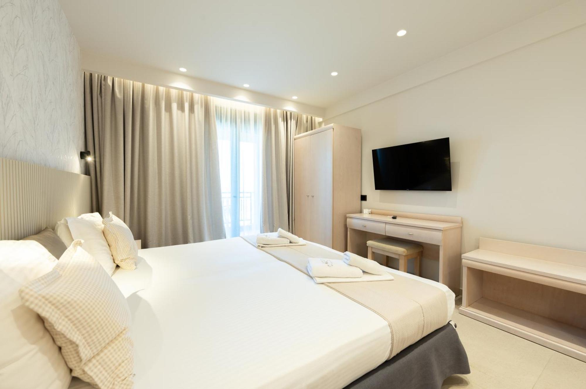 Hotel Areti Neos Marmaras Extérieur photo