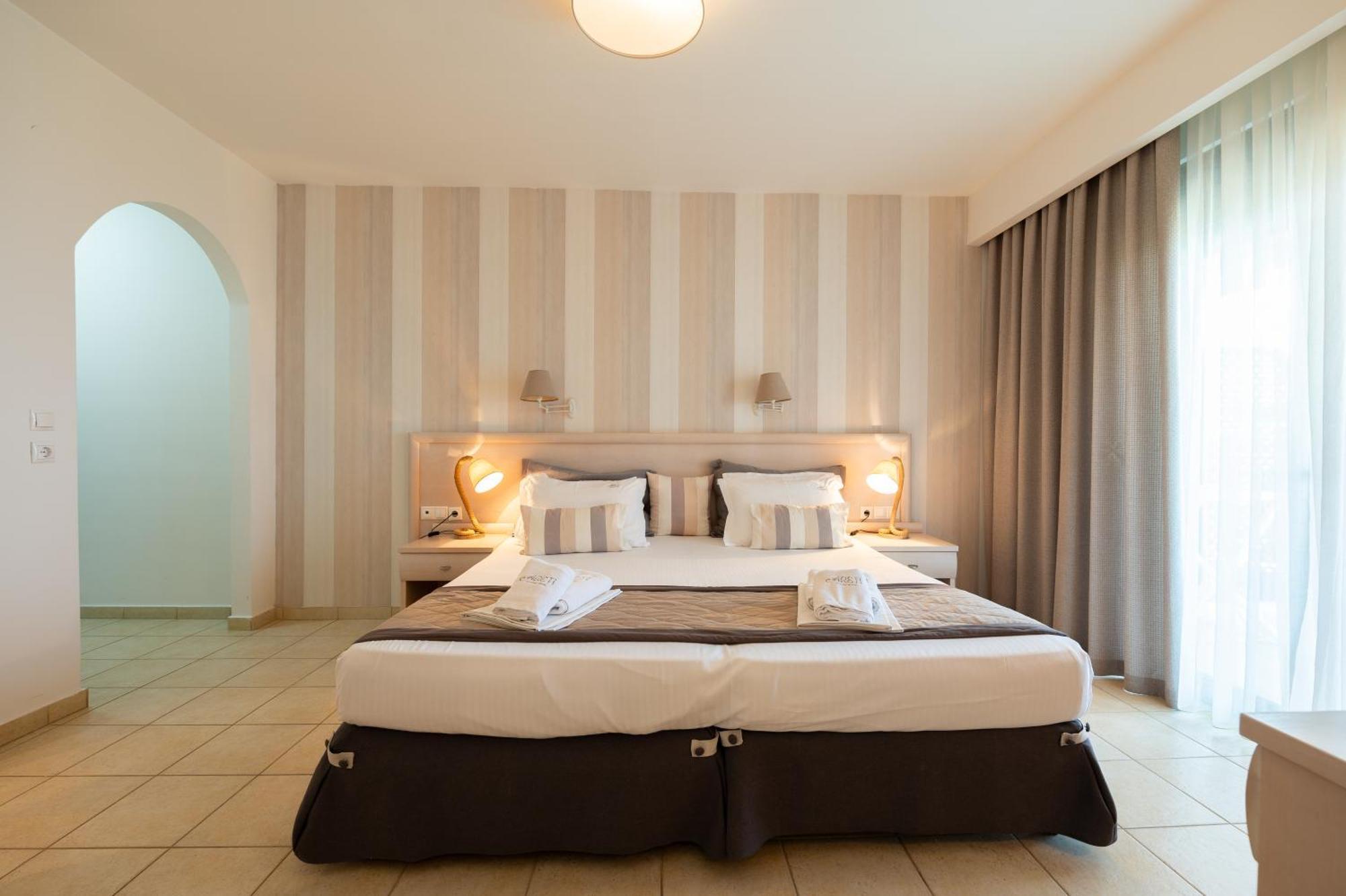 Hotel Areti Neos Marmaras Extérieur photo